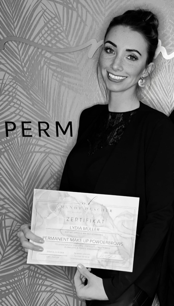 kosmetik-nagelstudio-nofretete-powderbrows-lydia-mueller